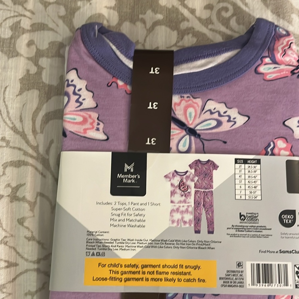 NWT Girl’s 4 pc Member’s Mark Pajamas - Picture 5 of 8